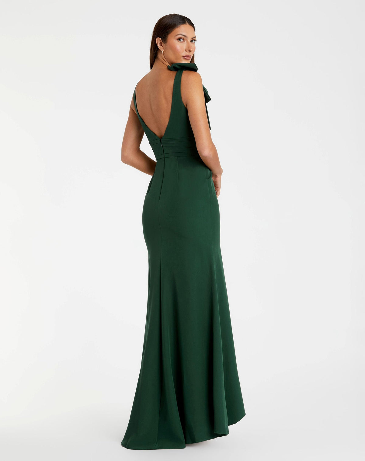 Mac Duggal Green Sleeveless V Neck Bow Detail Mermaid Gown