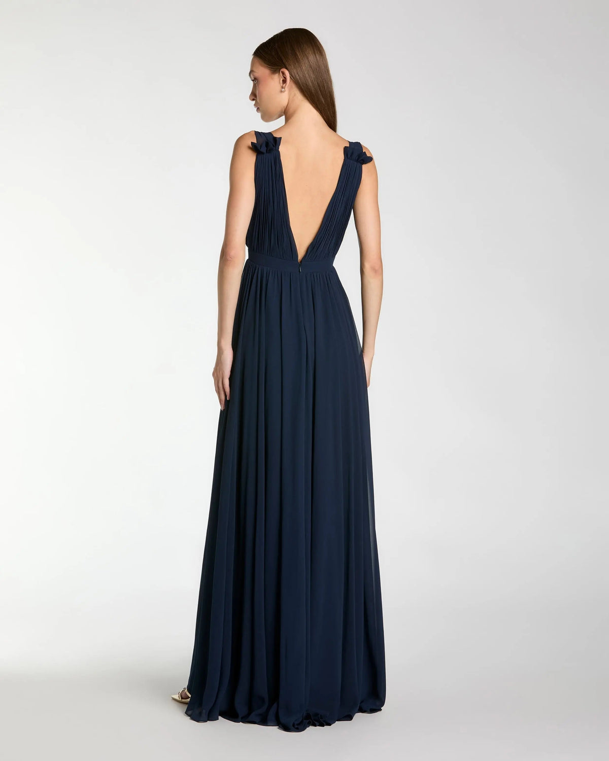 Mac Duggal Petite Navy Pleated Chiffon Sleeveless V-Neck Gown