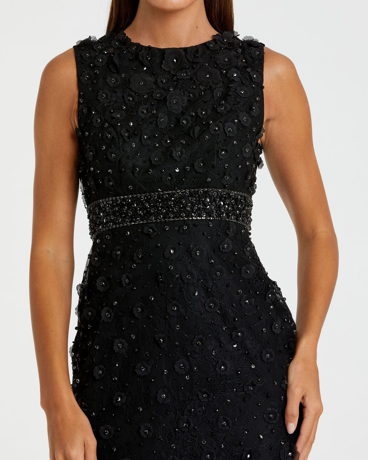 Mac Duggal Petite Black Floral Applique Sleeveless Midi Dress