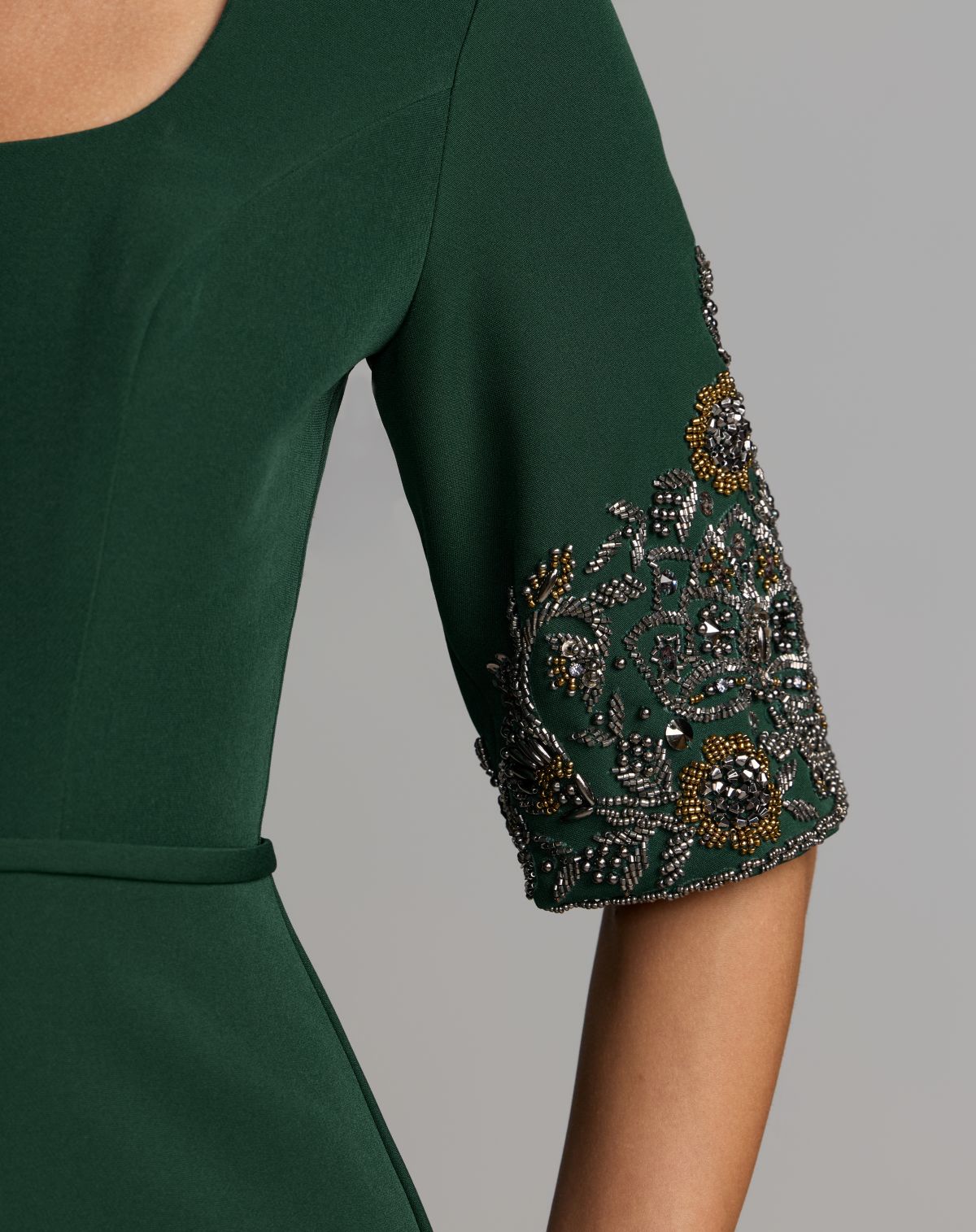 Mac Duggal Petite Green Scoop Neck Beaded Cuff Crepe Gown