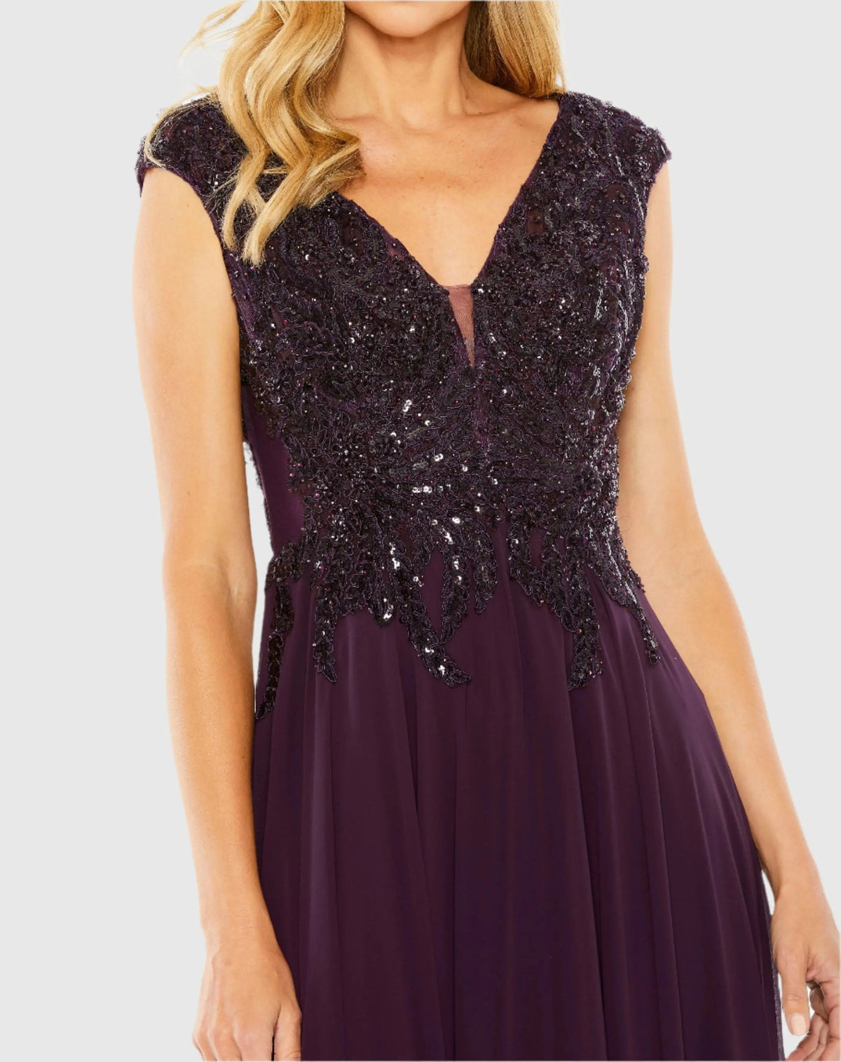 Mac Duggal Purple Cap Sleeve Applique Bodice Flowy Gown
