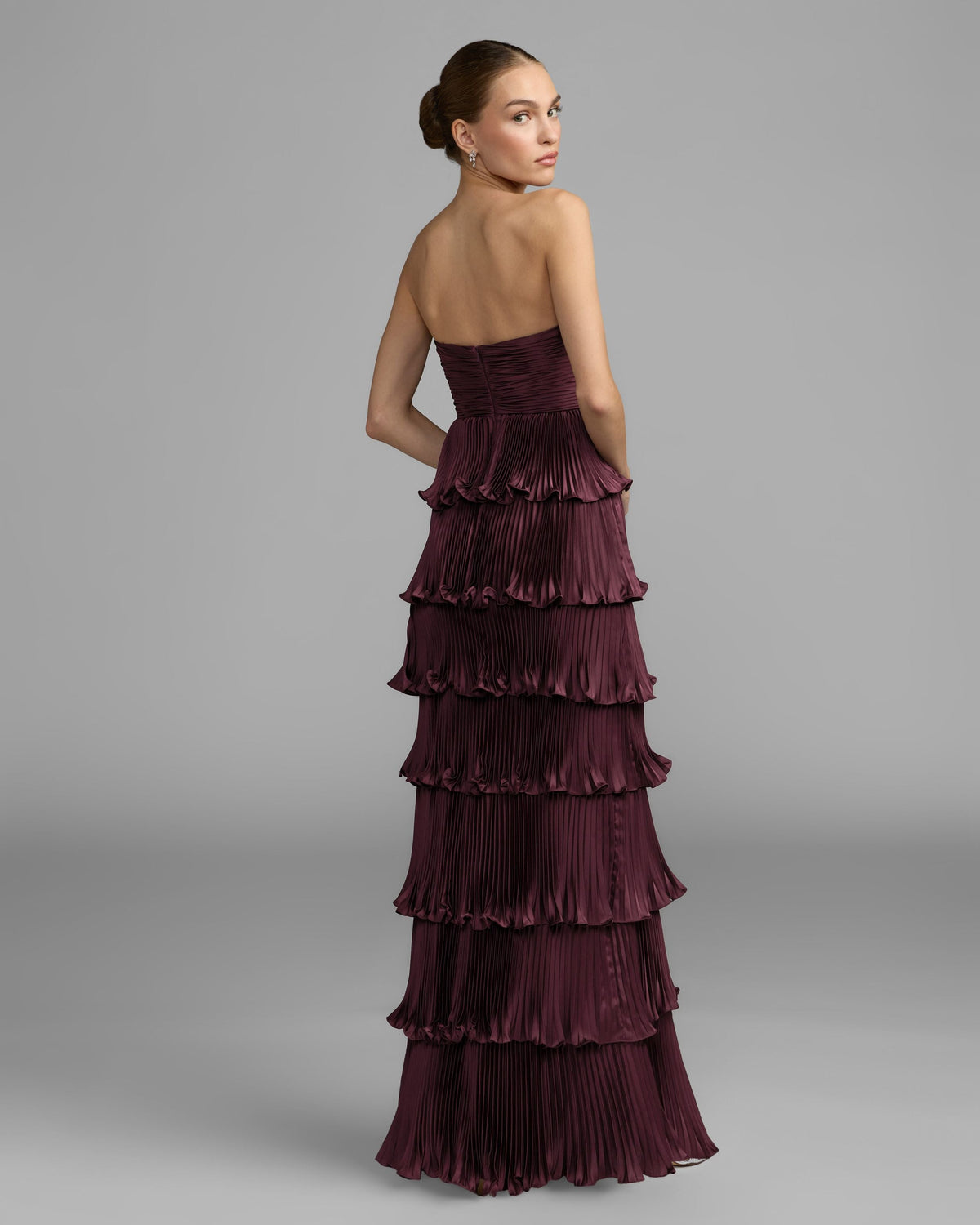 Mac Duggal Purple Strapless Pleated Charmeuse Tiered Ruffle Gown