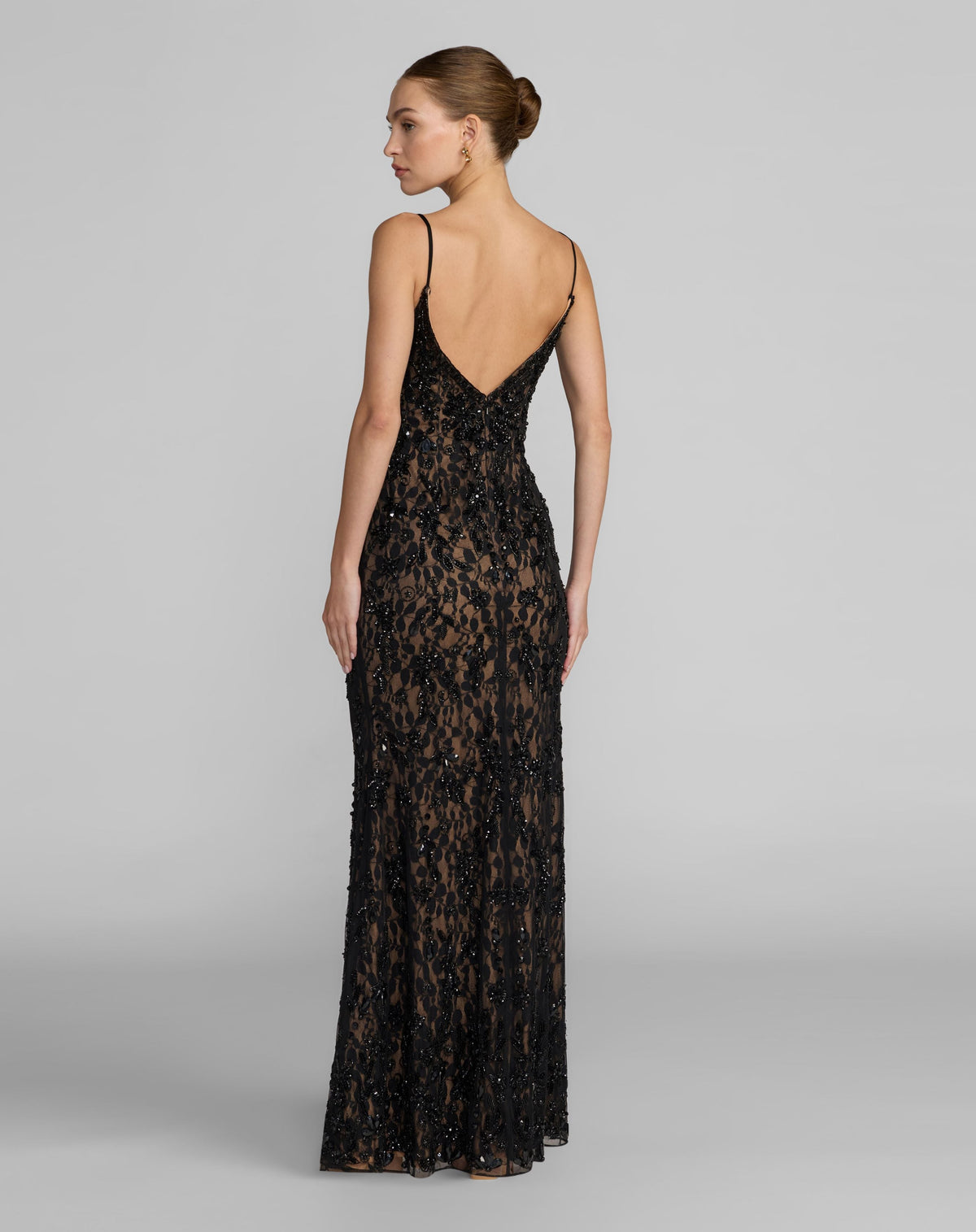Mac Duggal Black Embellished Lace Sleeveless Gown