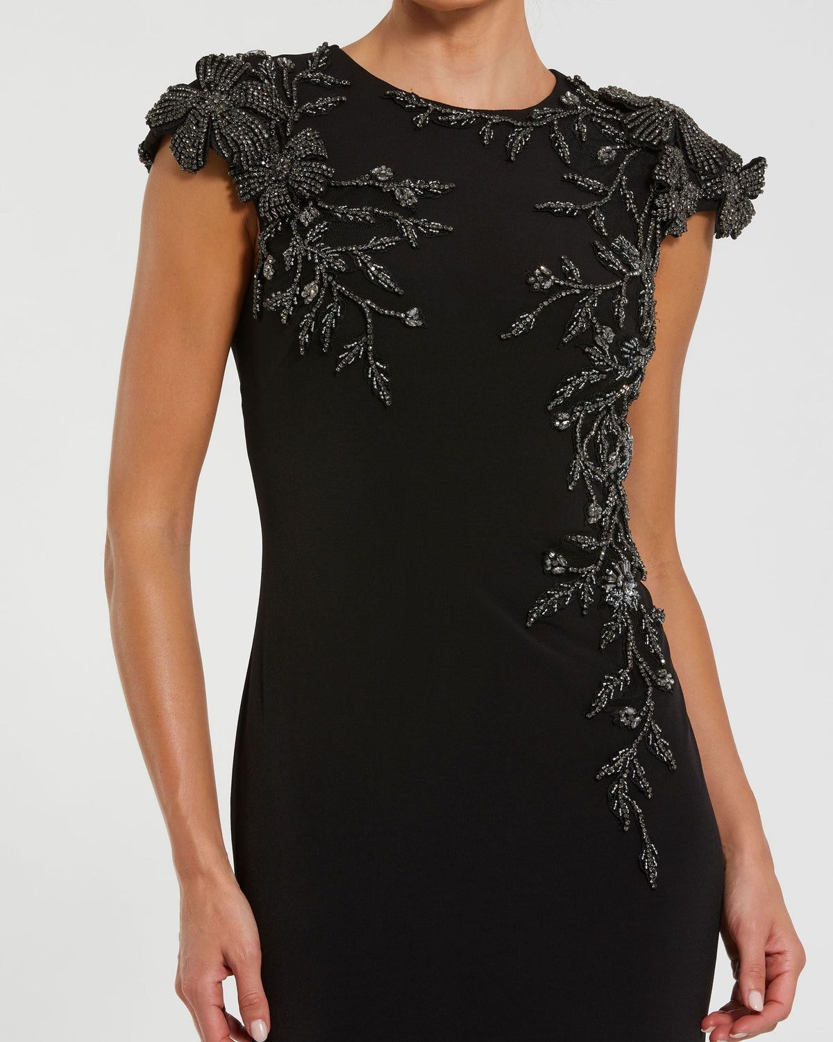 Mac Duggal Black Cap Sleeve Jersey Column Gown With Beaded Flowers