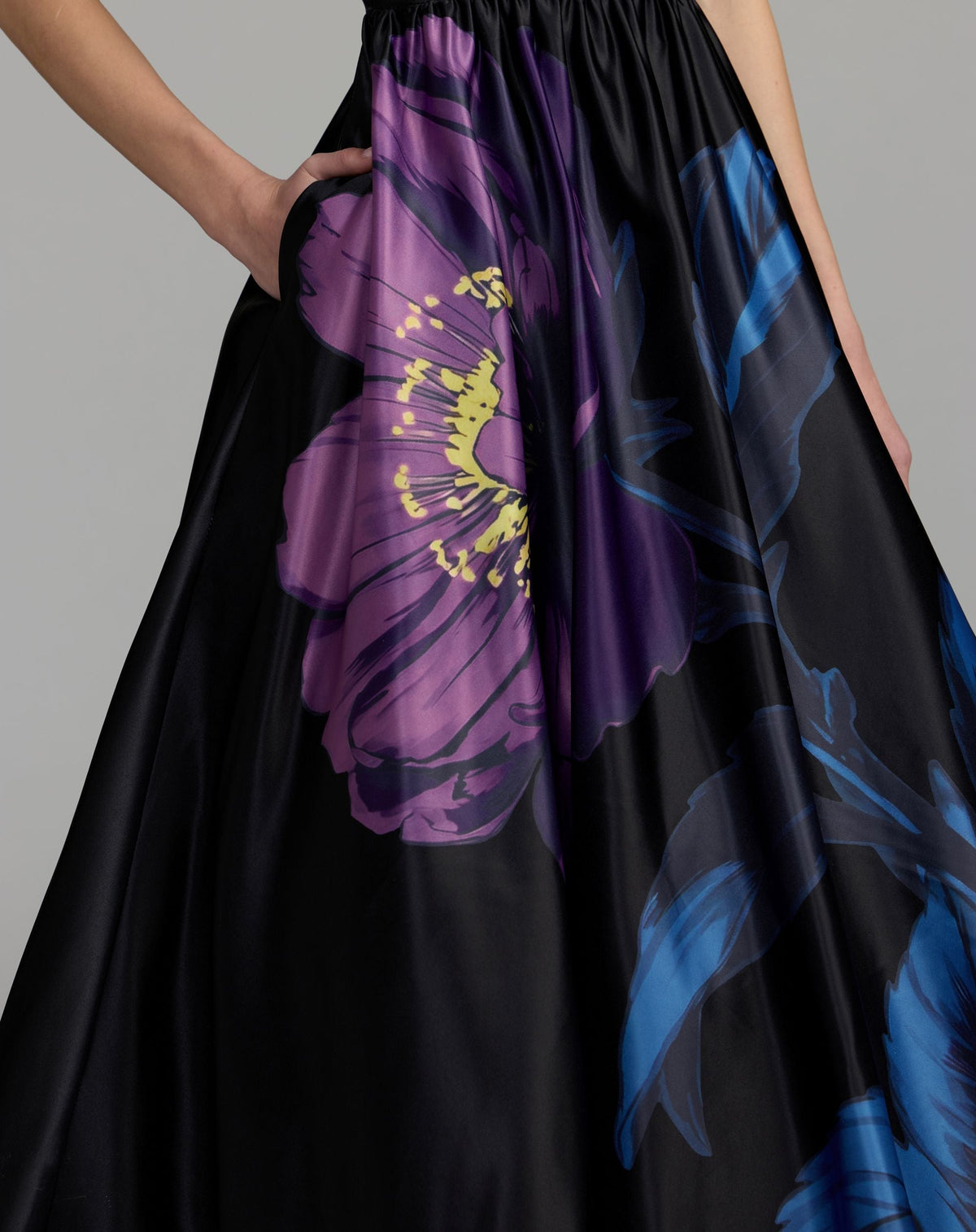 Mac Duggal Black Satin Cap Sleeve Floral Printed A-Line Dress