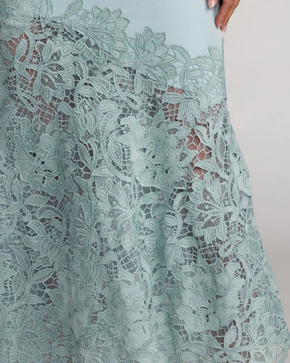 Mac Duggal Blue Embroidered Hem Sleeveless Midi Dress with Bow