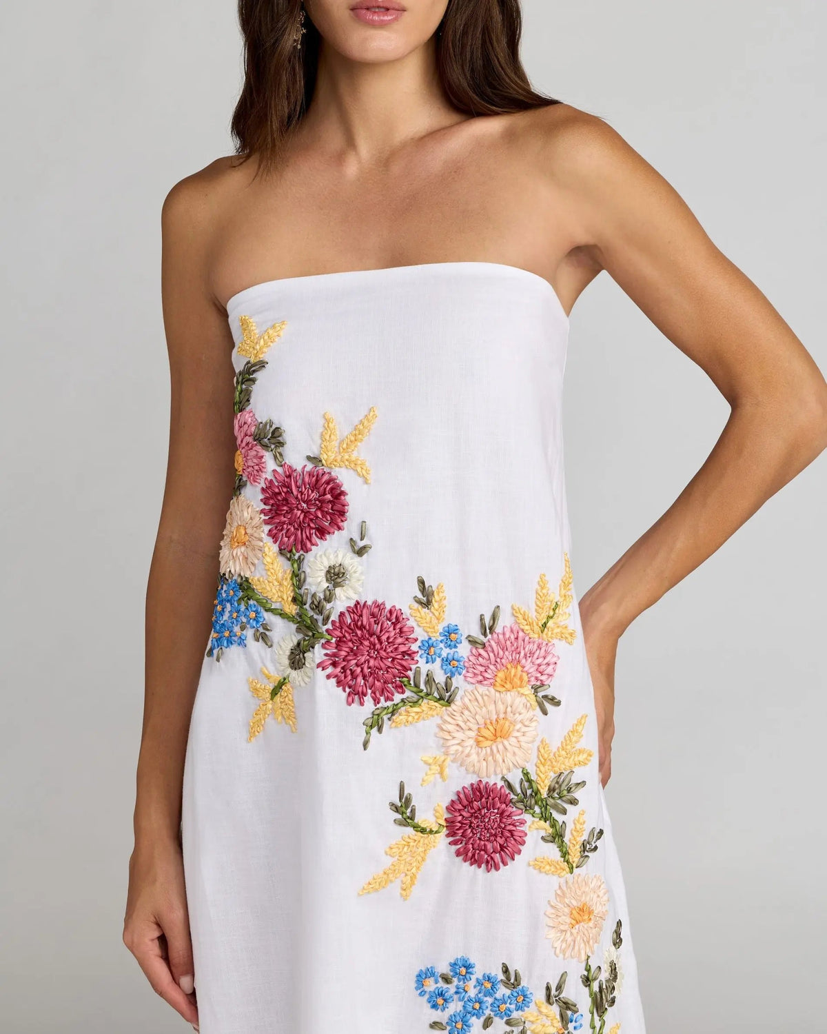 Mac Duggal White Strapless Floral Embroidered Linen Gown