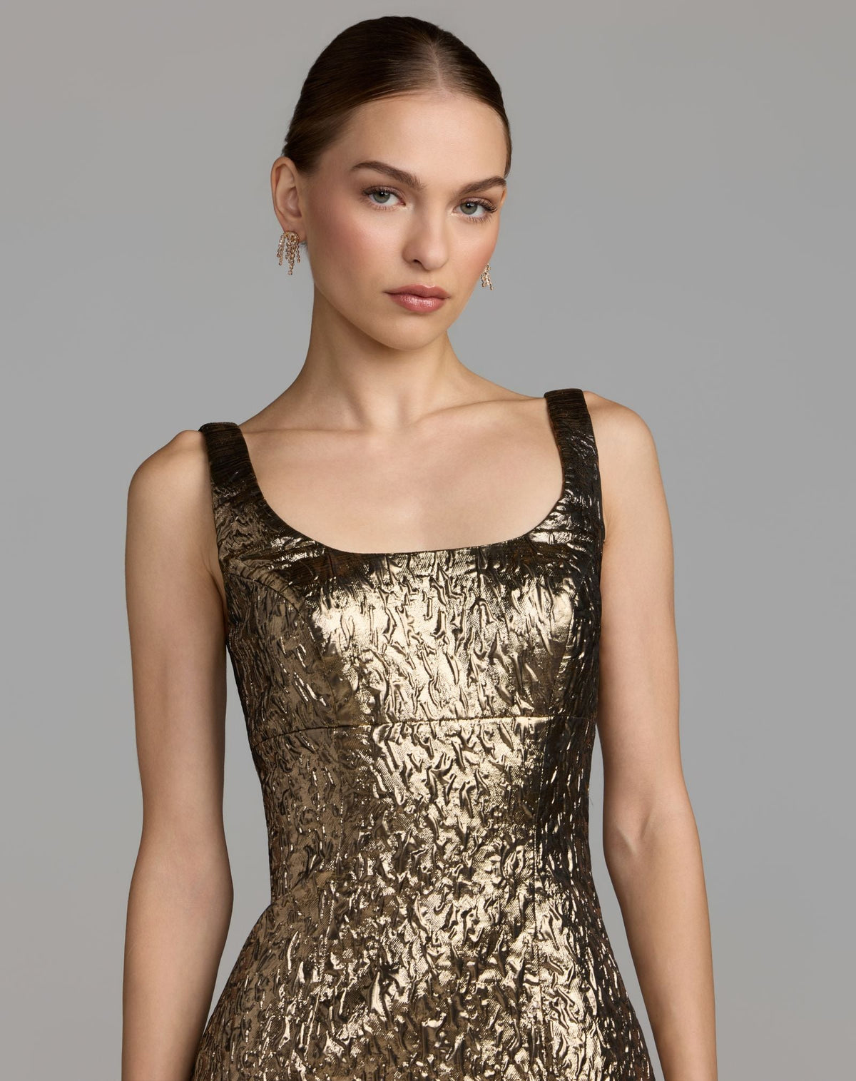 Mac Duggal Gold Metallic Scoop Neck Brocade Midi Dress