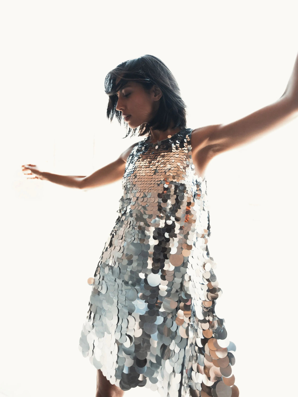 Mac Duggal Silver Paillette Sequin Sleeveless Mini Dress