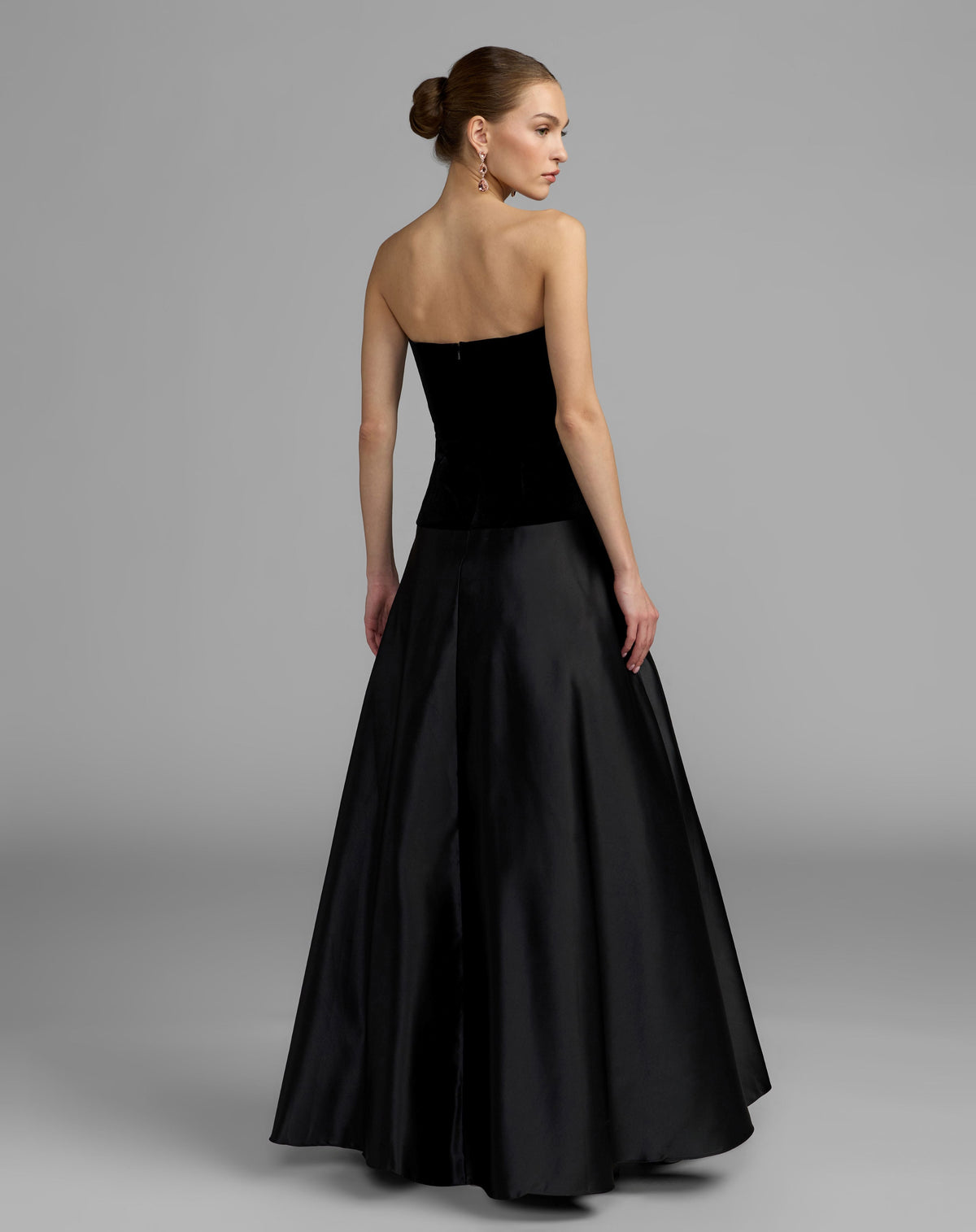 Mac Duggal Black Strapless Velvet Gown With Bow Detail