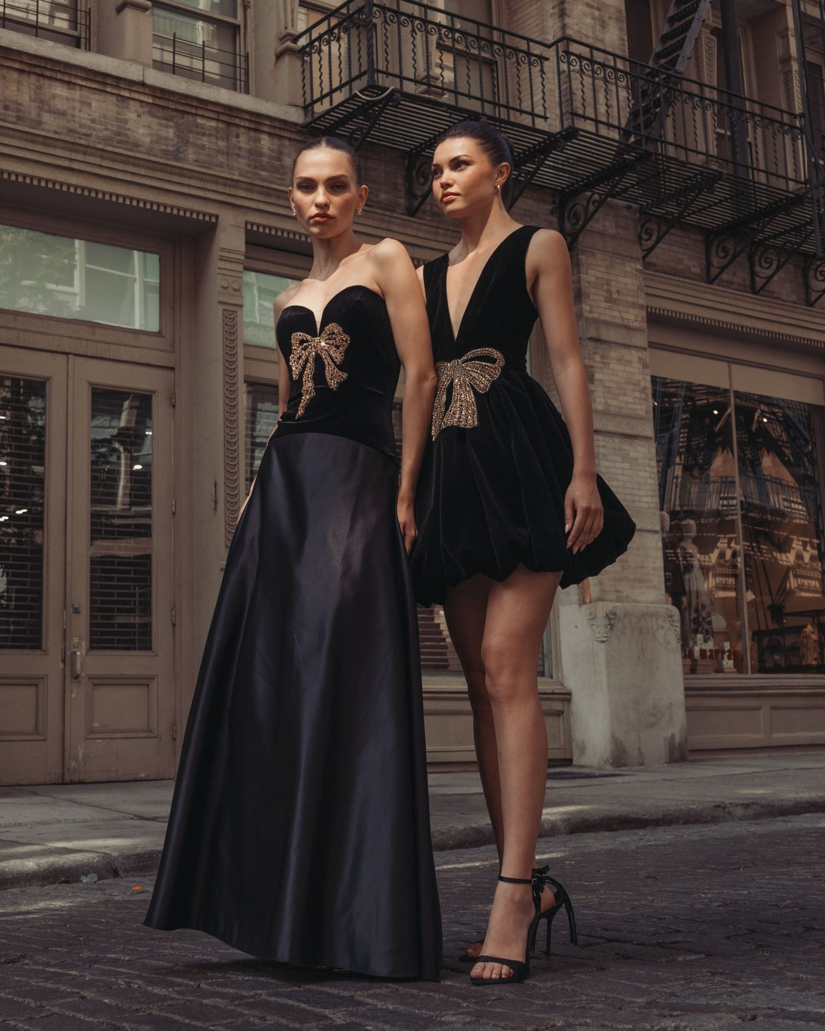 Mac Duggal Black Strapless Velvet Gown With Bow Detail