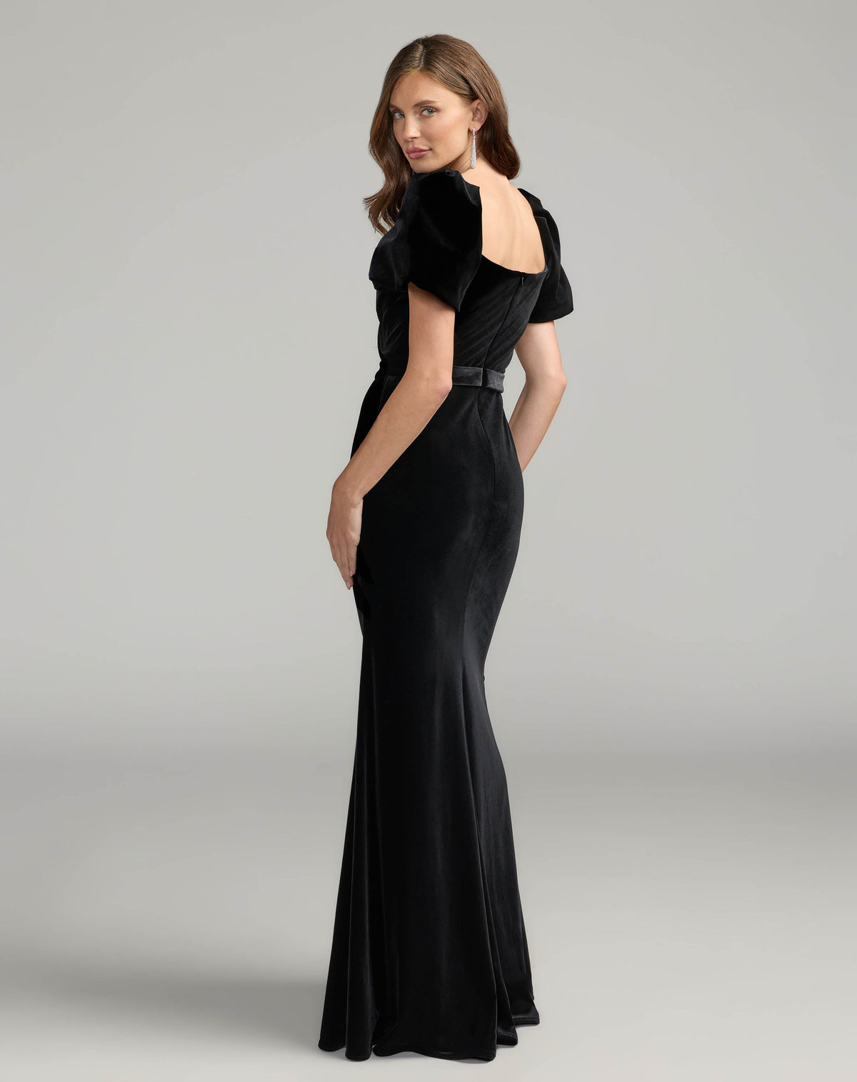 Mac Duggal Black Velvet Puff Sleeve Trumpet Gown