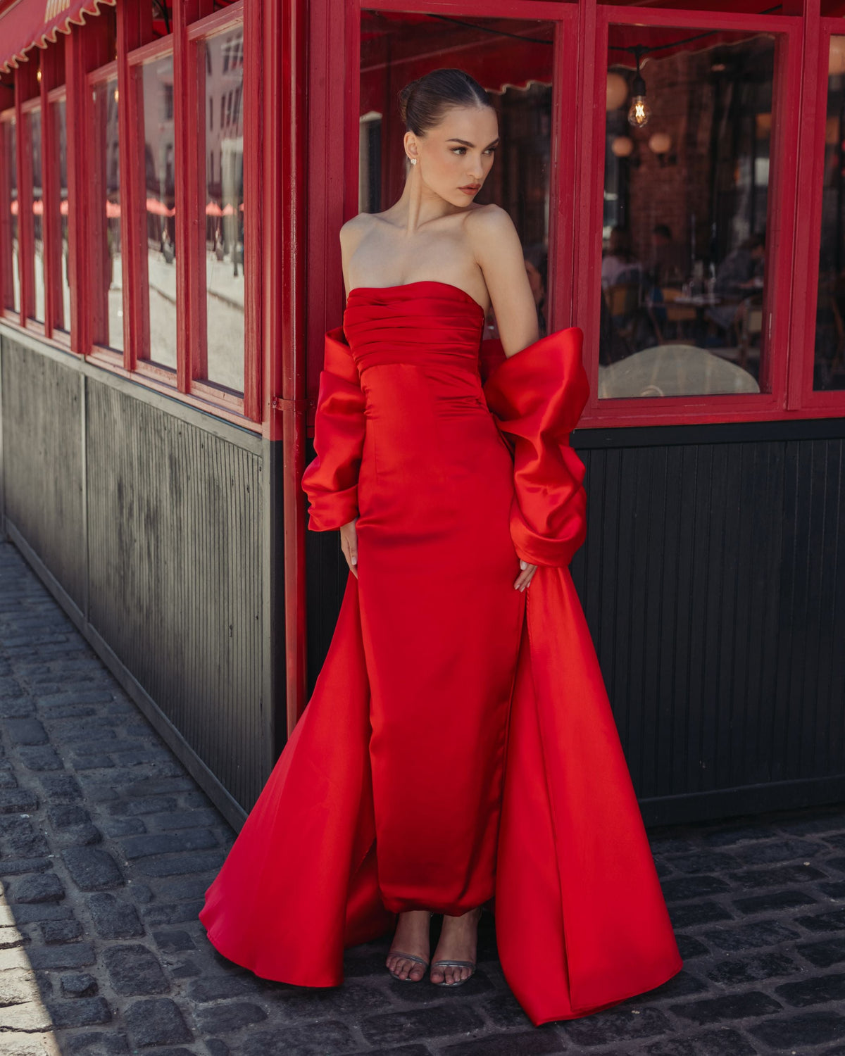 Mac Duggal Red Satin Column Gown With Oversized Bow