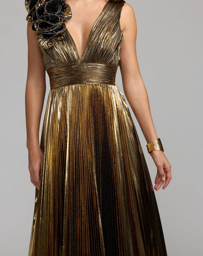 Mac Duggal Gold Sleeveless Metallic V-Neck Gown With Ruffle Detail