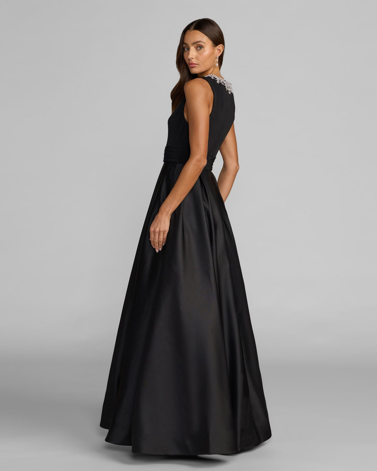 Mac Duggal Petite Black Embellished High Neck Sleeveless A Line Gown