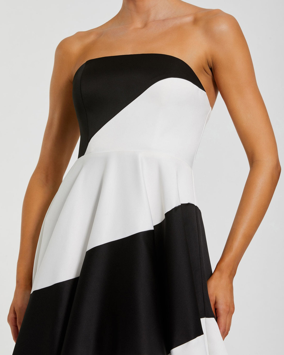 Mac Duggal Petite Black and White Striped Satin Strapless Ball Gown