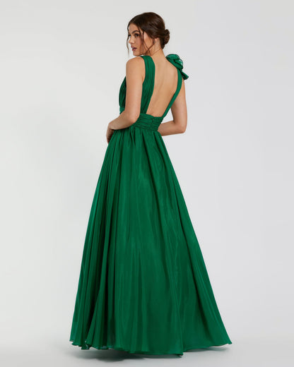 Mac Duggal Petite Emerald Green Ruffle Shoulder V-Neck Chiffon Gown