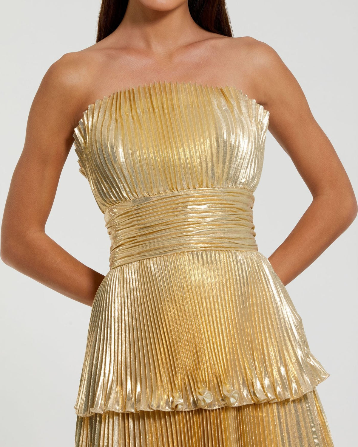 Mac Duggal Petite Gold Strapless Pleated Metallic Ruffle Gown