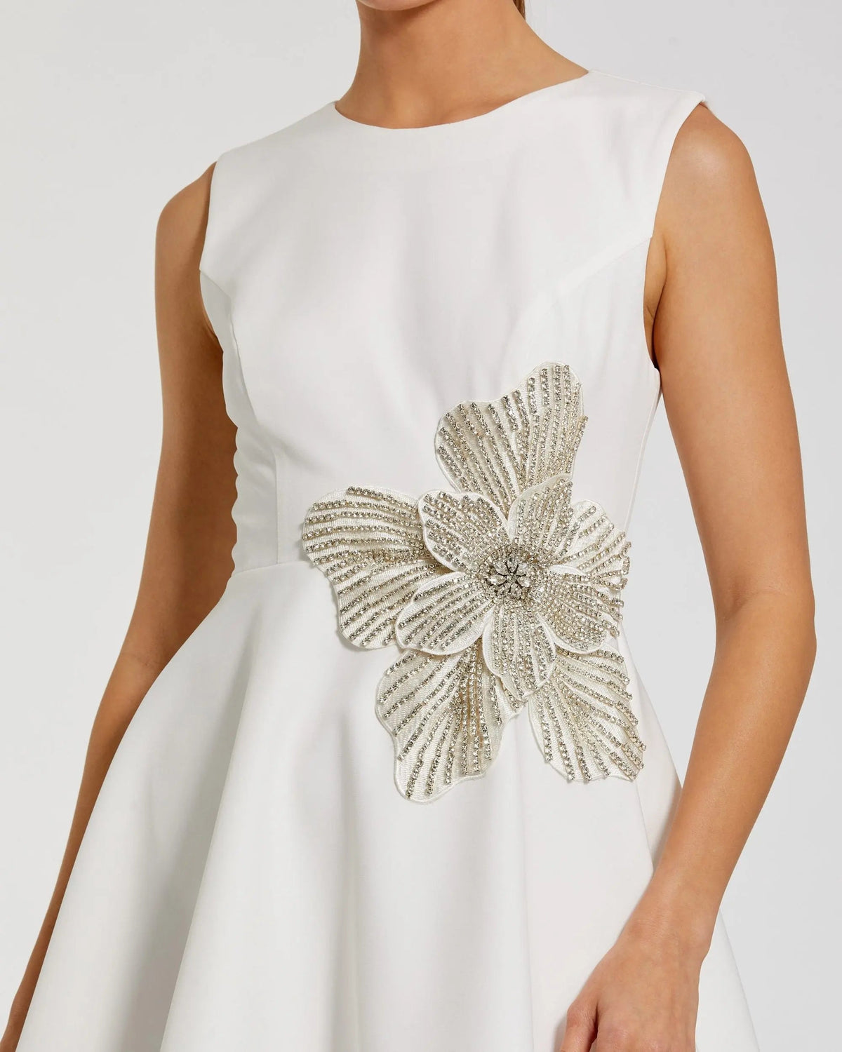 Mac Duggal White Sleeveless Crepe Mini Dress With Rhinestone Flower