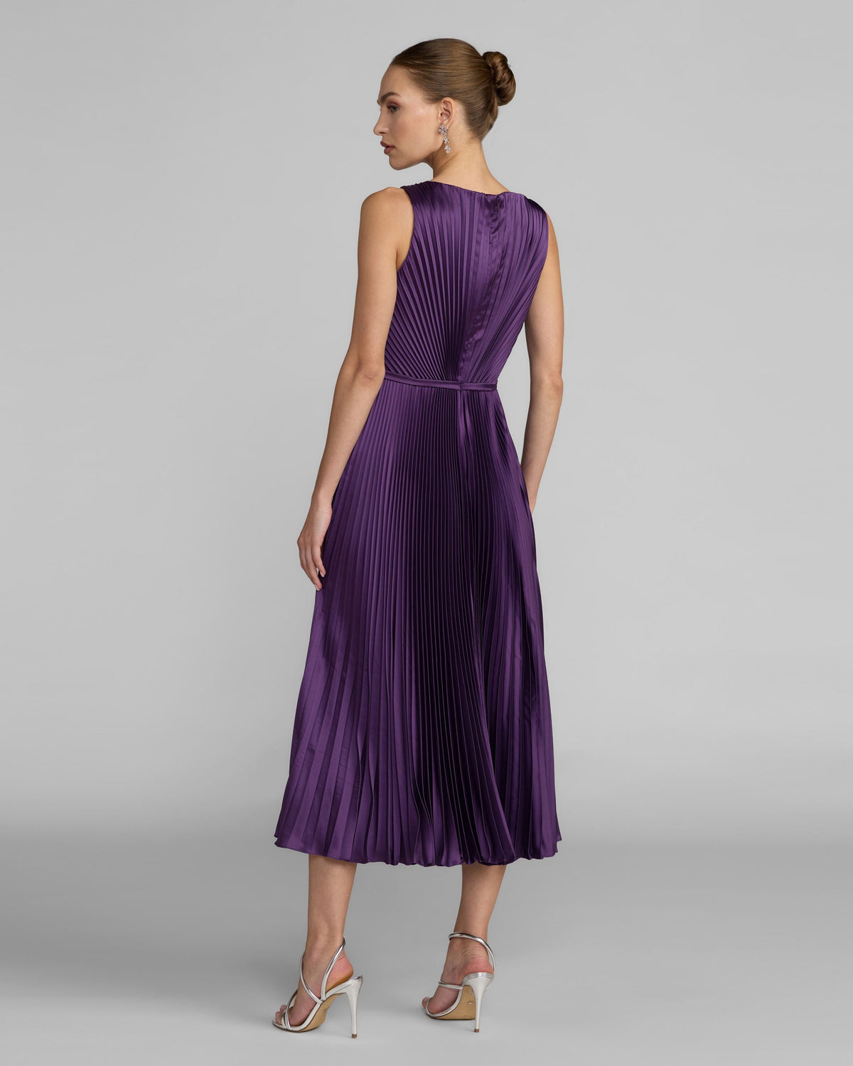 Mac Duggal Purple Sleeveless High Neck Pleated Midi Dress