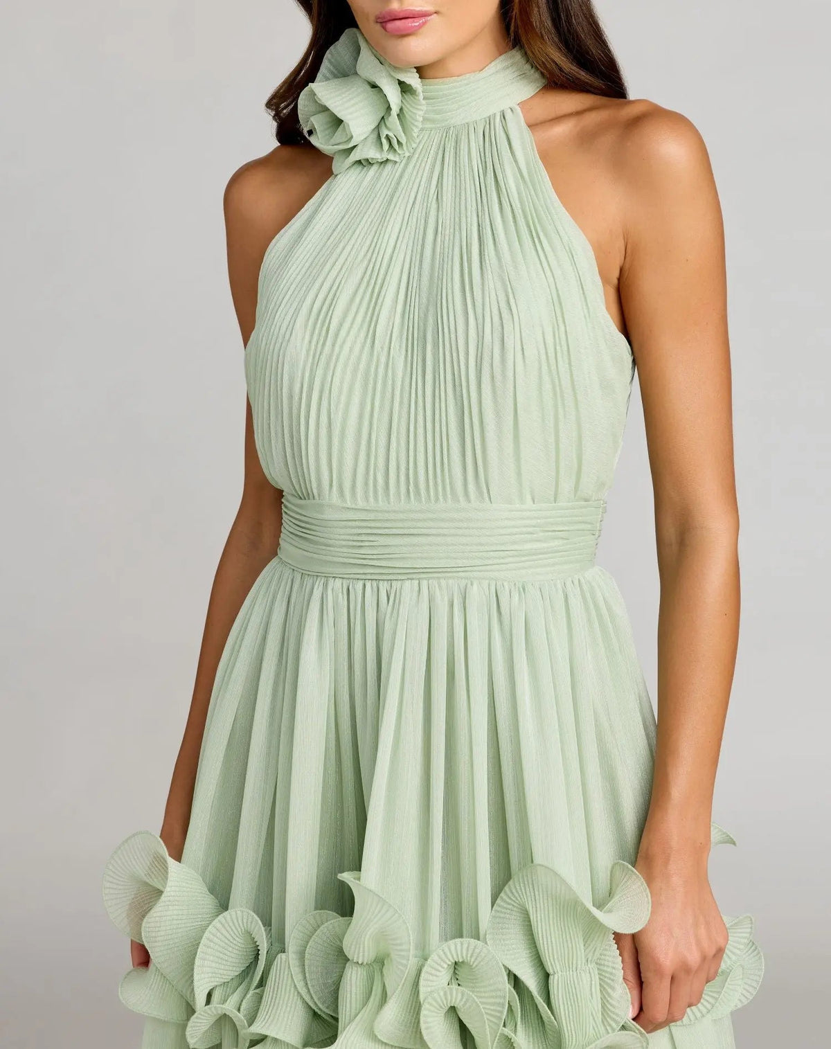 Mac Duggal Green Sleeveless Chiffon Halter Neck Ruffle Midi Dress
