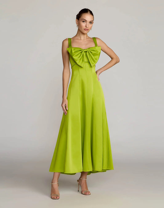 Mac Duggal Green Sleeveless Satin Midi Dress With Bow Detail