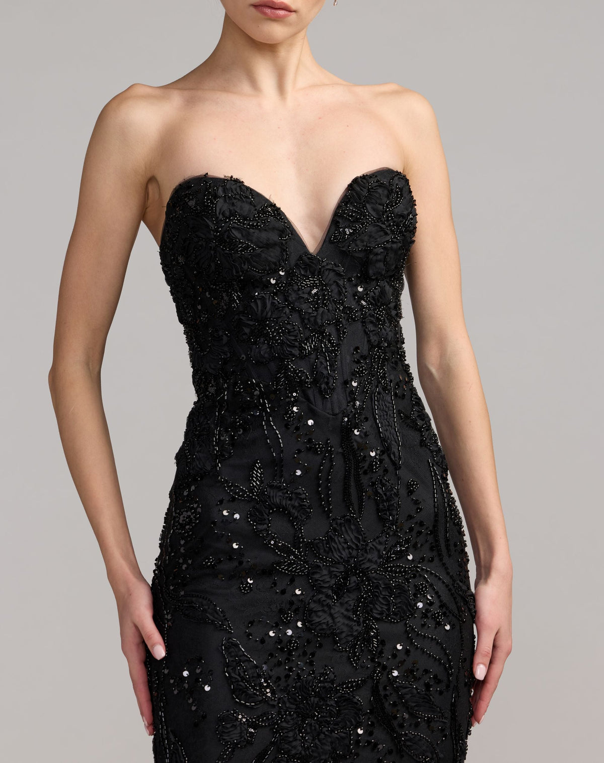 Mac Duggal Black Embellished Lace Strapless Sweetheart Gown