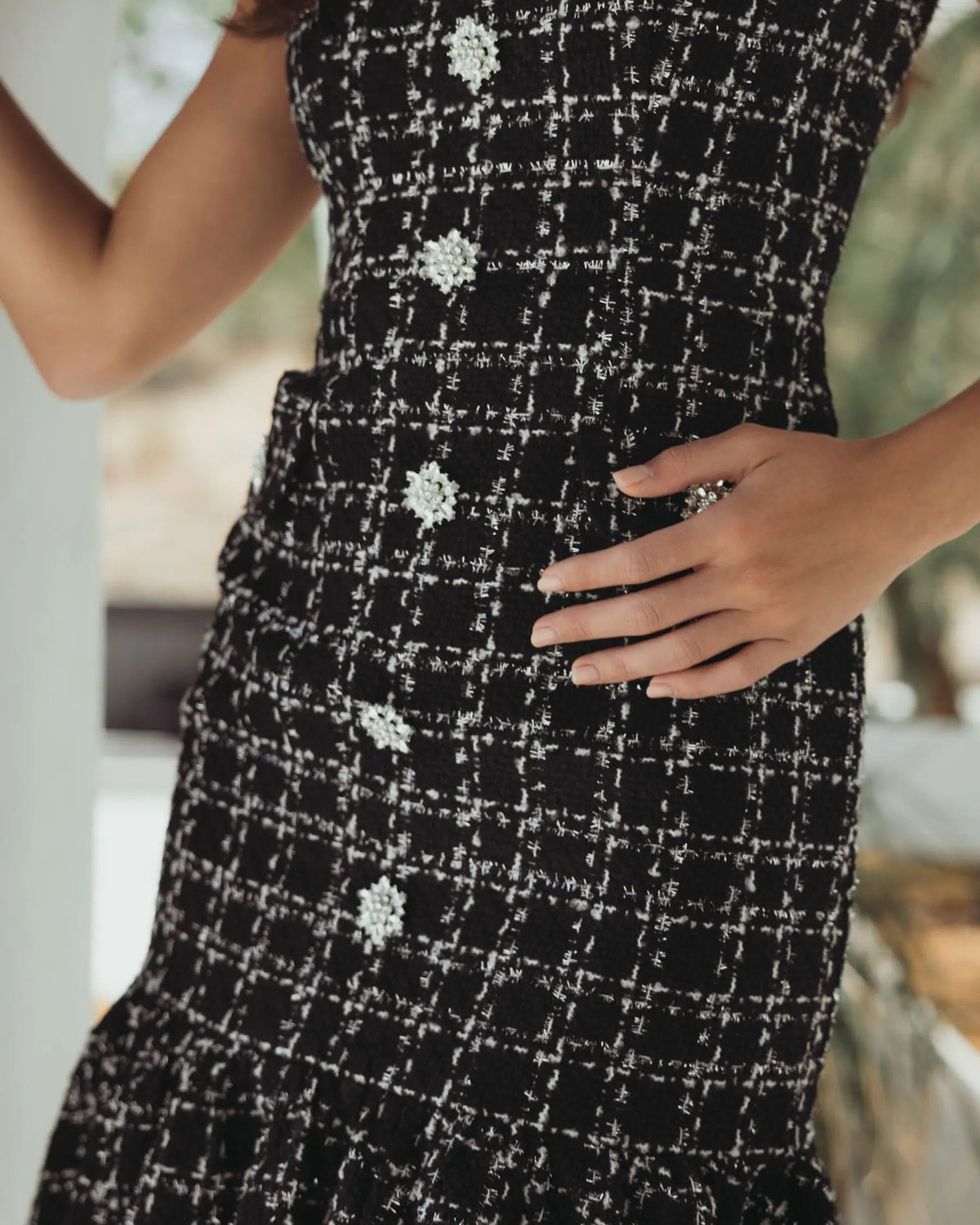 Mac Duggal Black Cap Sleeve Boucle A-Line Midi Dress