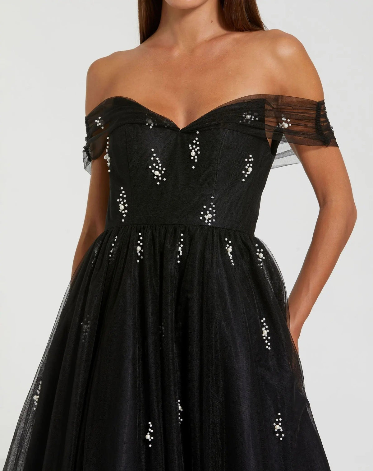 Mac Duggal Black Tulle Off The Shoulder Pearl Embellished Cocktail Dress